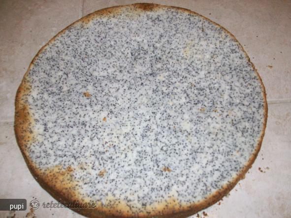 Tort cu Mac si Crema de Lamaie