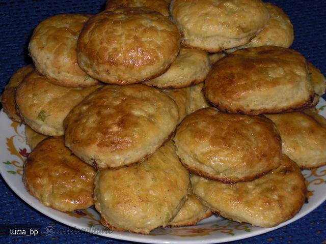 Pogaci cu Varza