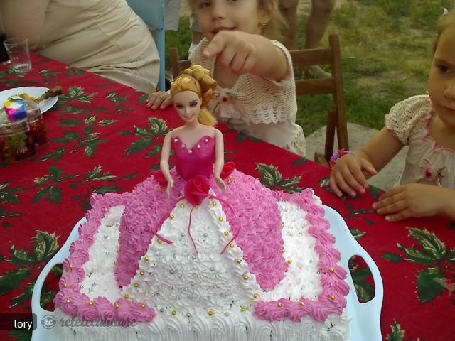 Tort Barbie