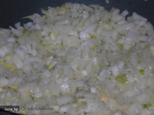 Chiftelute de Porc cu Alune Caju