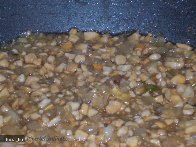 Chiftelute de Porc cu Alune Caju