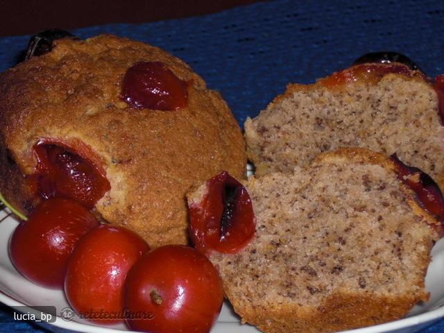 Muffins cu Corcoduse Rosii