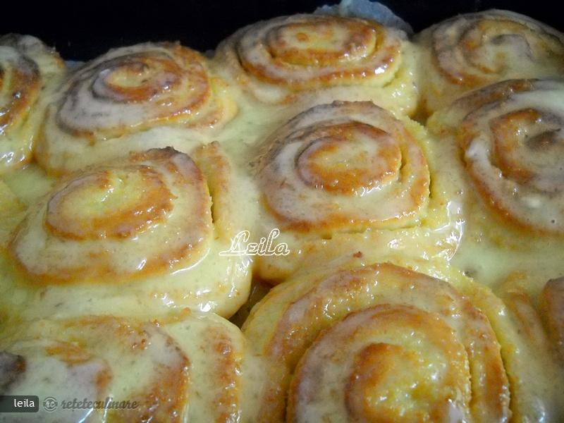 Cinnamon Rolls - Rulouri cu Scortisoara