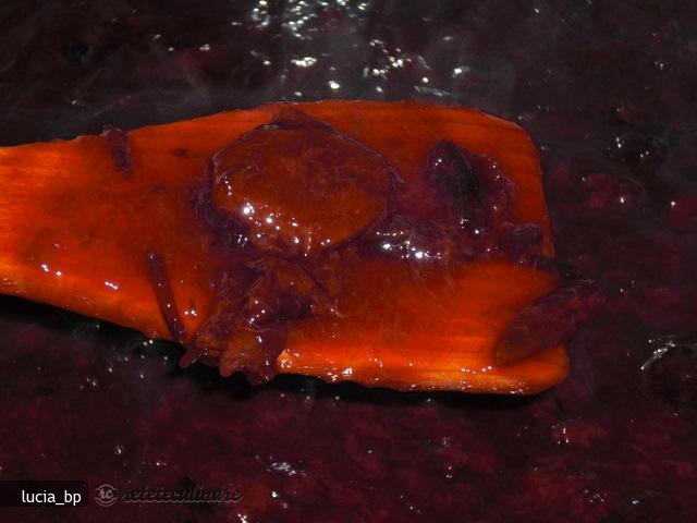 Dulceata de Prune Coapte, Brumarii