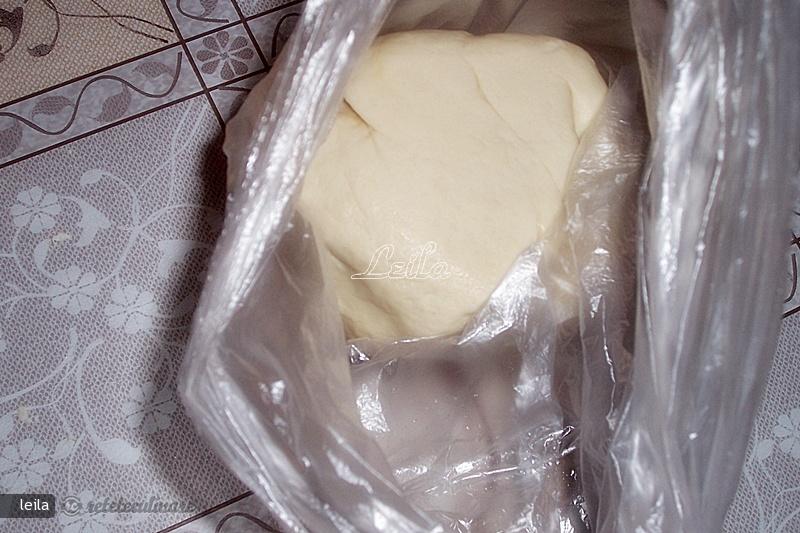 Pizza Coapta pe Folie