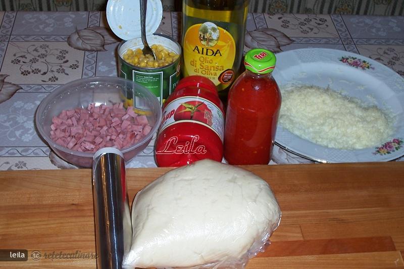 Pizza Coapta pe Folie