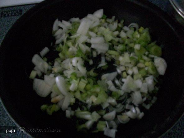 Supa de Salata Verde cu Slaninuta Afumata