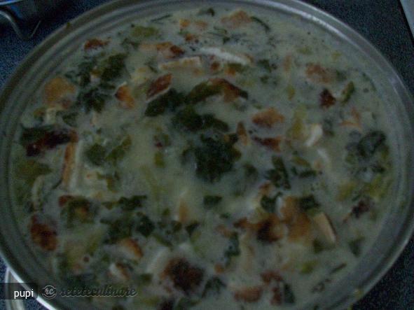 Supa de Salata Verde cu Slaninuta Afumata