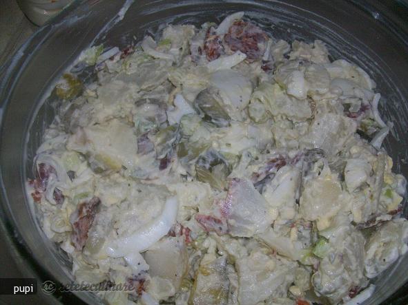 Salata de Cartofi