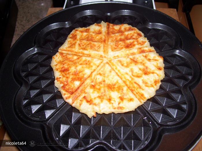 Waffle/gaufres cu Cartofi