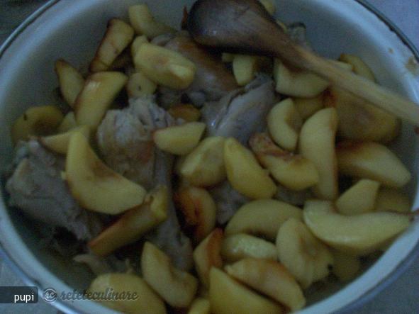 Gutui cu Carne
