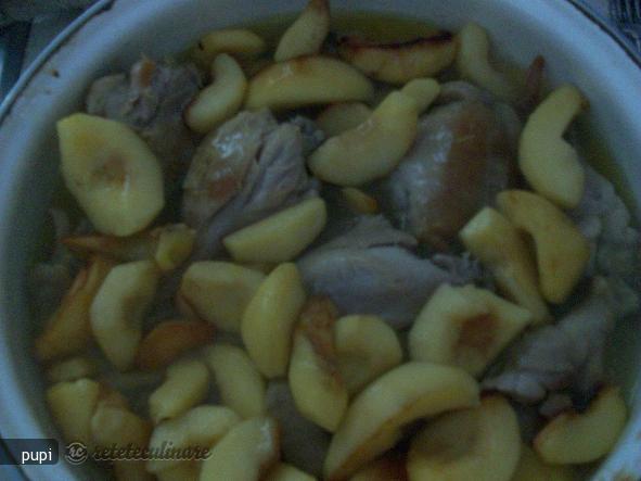 Gutui cu Carne