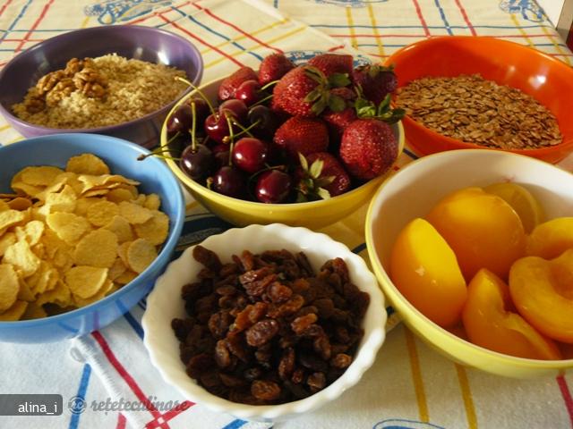 Tort cu Fructe (fara Foc)