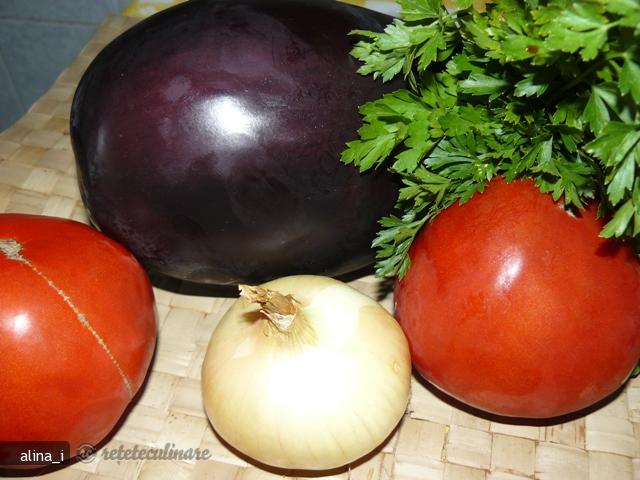 Salata cu Vinete si Rosii