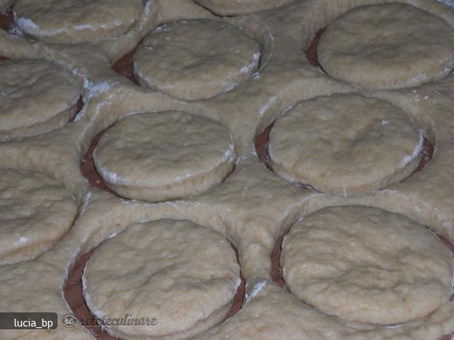 Scones Pufoase si Aromate