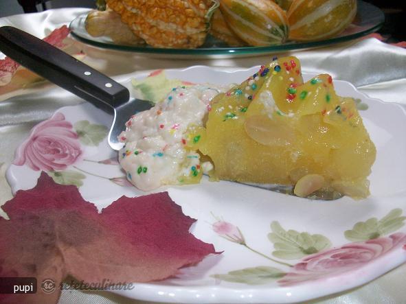 Tort Jello cu Struguri