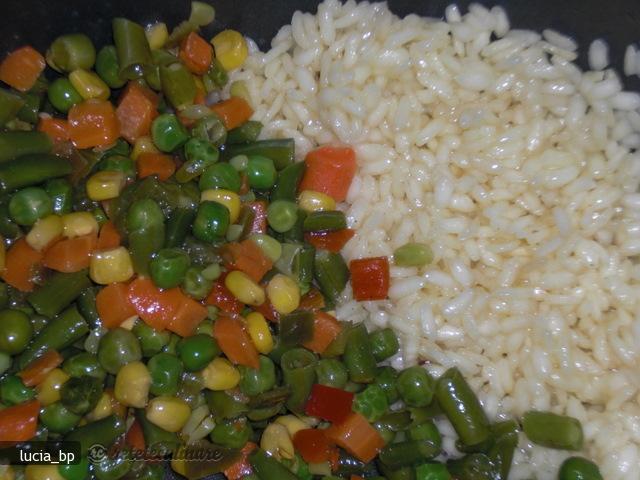 Garnitura de Orez cu Legume