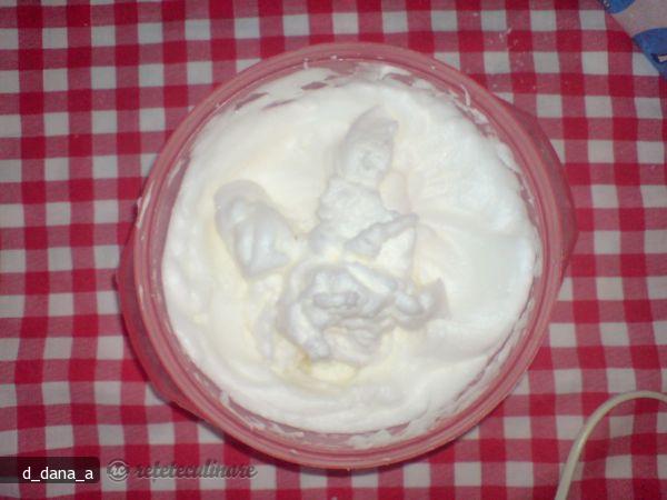Prajitura cu Crema Caramel