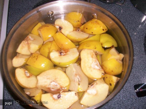 Bomboane de Gutui (pasta de Gutui Sau Chitonag)