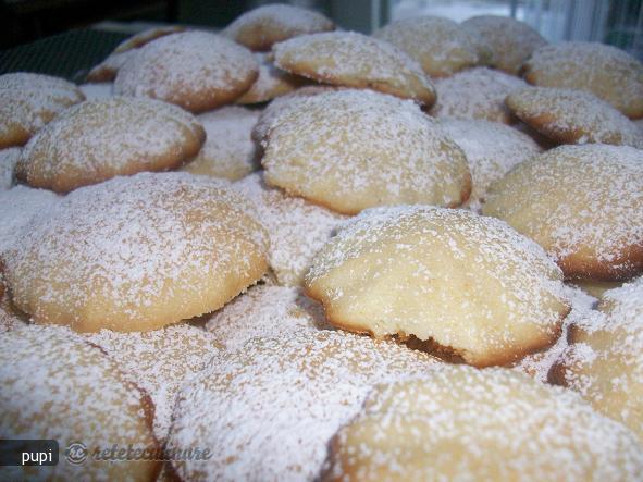 Biscuiti Moi cu Suc de Lamaie (soft Lemon Cookies)