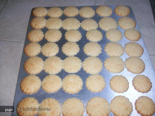 Biscuiti Moi cu Suc de Lamaie (soft Lemon Cookies)