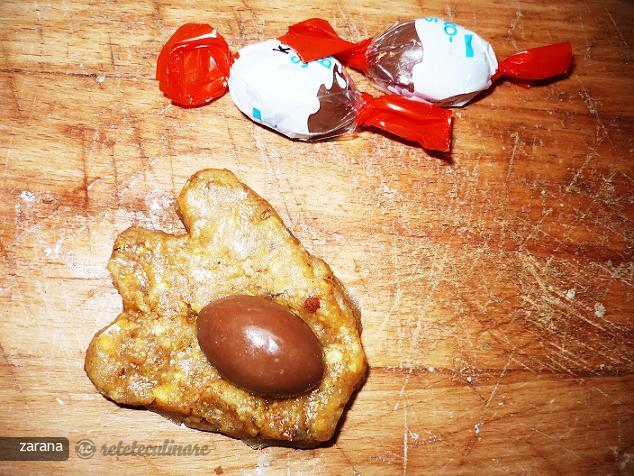 Biscuiti `amprente` cu Nuci