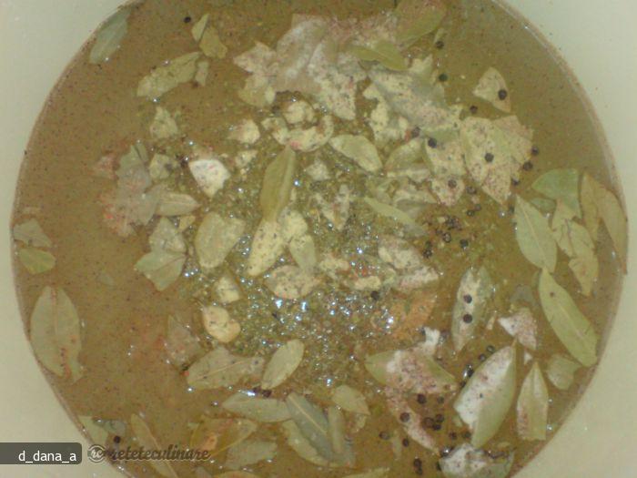 Rulada de Carne (carnea de pe Piciorul Porcului)