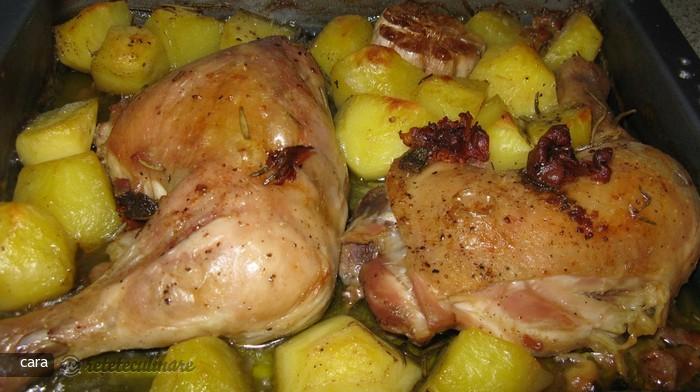 Friptura de Cartofi cu Pui si Rosmarin la Cuptor