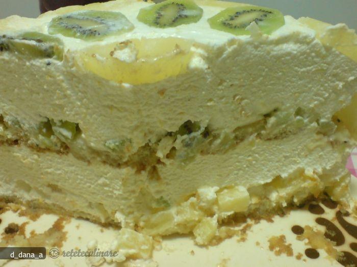 Tort Diplomat cu Fructe