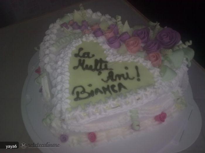 Tort cu Crema de Iaurt si Gem