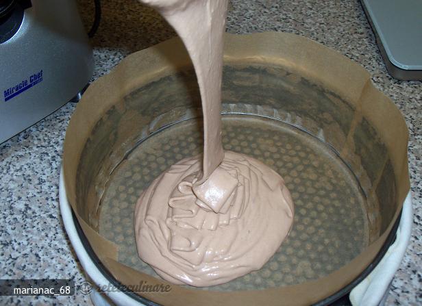 Blat de Tort de Ciocolata. Pregatirea Unui Blat de Tort - Pas cu Pas