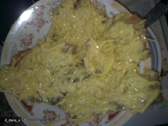 Carne de Porc in Crusta de Cartofi