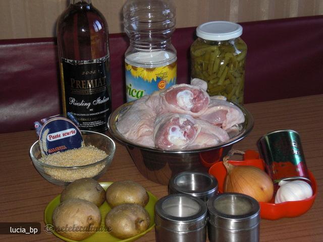 Ostropel de Pui cu Paste si Fasole Verde