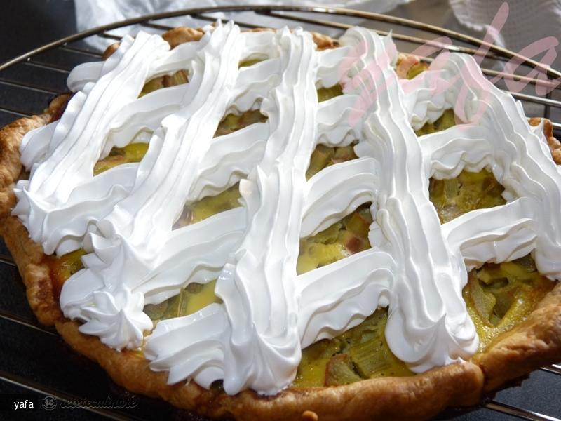 Tarta cu Rubarba si Bezea a la Christine Ferber