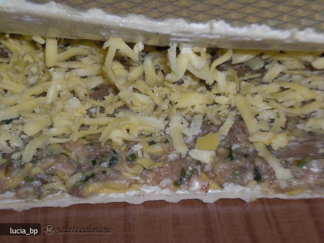 Chiftelute Din Carne Tocata in Foi de Napolitane