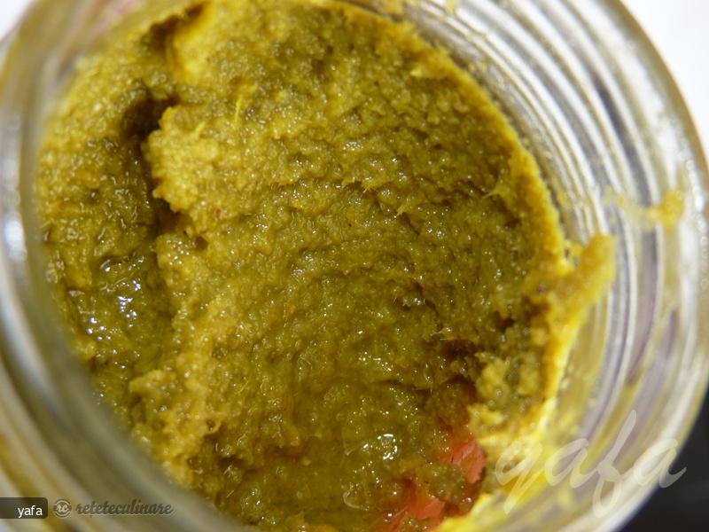 Pui cu Curry Verde