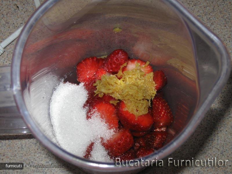 Cheesecake cu Capsuni Fara Coacere