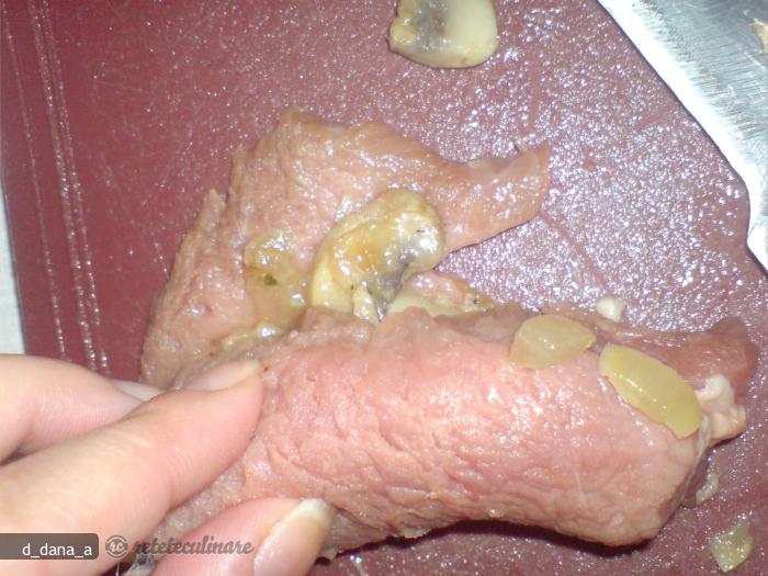Pachetele de Carne cu Ciuperci