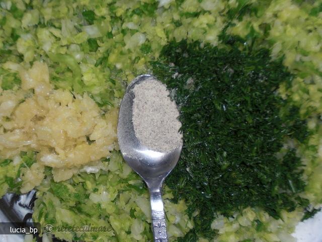 Salata Greceasca de Varza Alba
