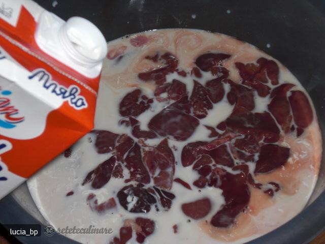 Ficatei de Pui cu Sos
