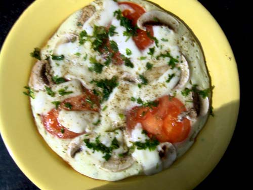 Clatite cu rosii si mozzarela