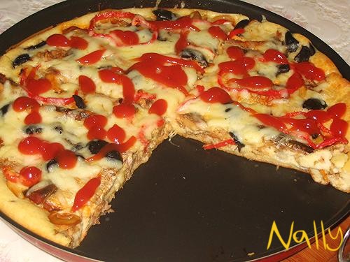 Pizza cu Ton si Hering