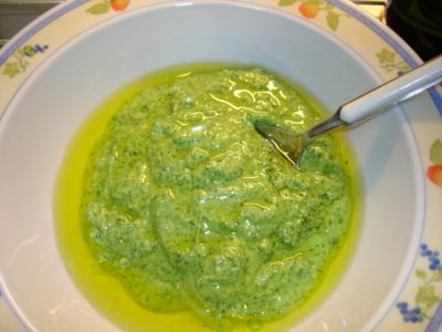 Paste cu sos pesto