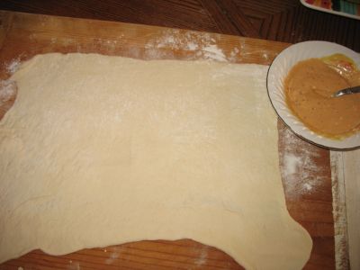 Paine umpluta cu varza acra si pastrama
