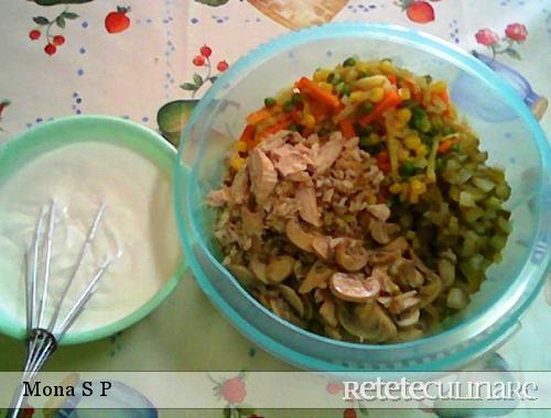 Salata de pui cu legume