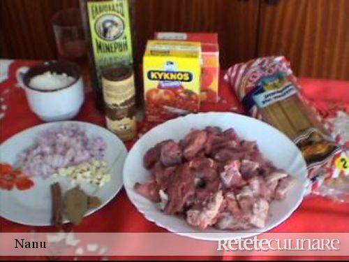 Macaroane cu carne (Pastitada)