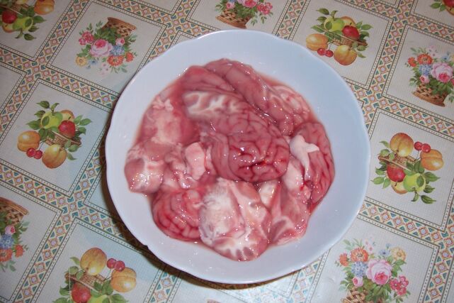 Pacal Porkolt (Tocanita de burta cu creieri sau maduva)