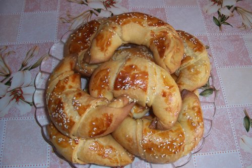 Cornulete `usoare ca spuma`