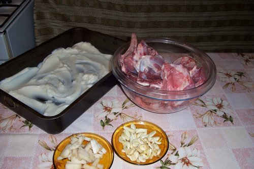Friptura de miel impanata cu usturoi si slanina afumata