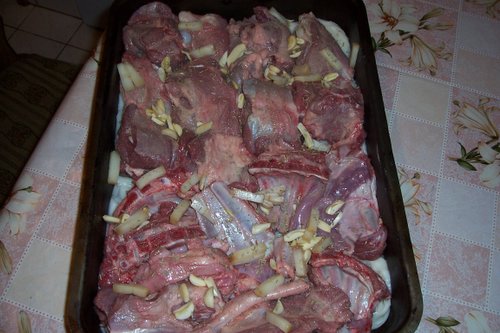 Friptura de miel impanata cu usturoi si slanina afumata